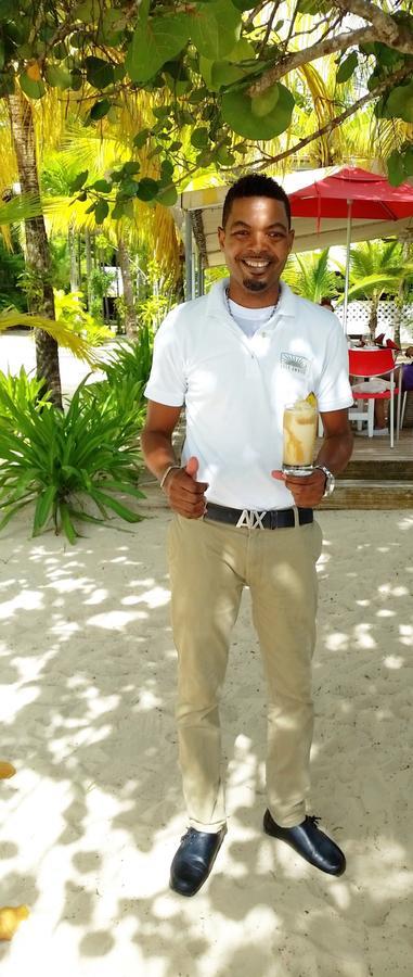 Idle Awhile Beach Hotel Negril Bagian luar foto